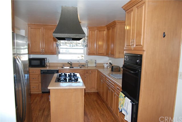 1032 East Everett Place, Orange, CA 92867