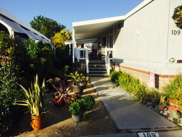 Santiago Creek Orange Estates692 N. Adele, Sp. 109Orange, CA 92867