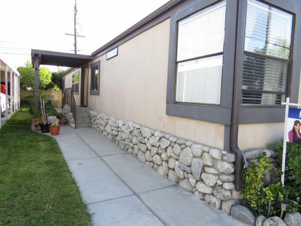 Carriage Mobile Estates 201 W Collins Ave #4Orange, CA 92867