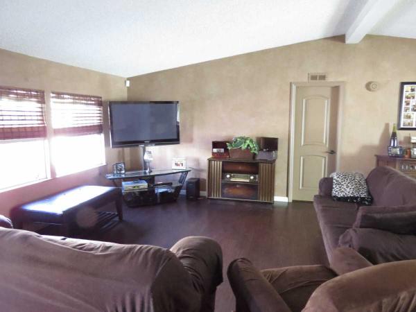 Carriage Mobile Estates 201 W Collins Ave #4Orange, CA 92867