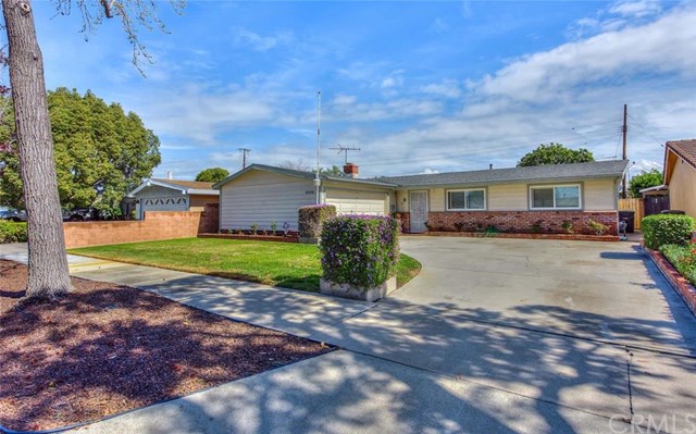 805 North Waverly Street, Orange, CA 92867