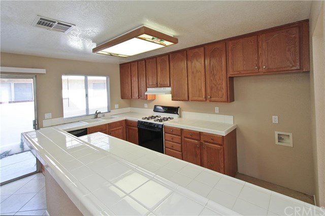 517 South Hewes Street, Orange, United States 92869