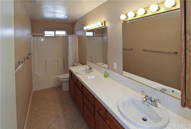 517 South Hewes Street, Orange, United States 92869