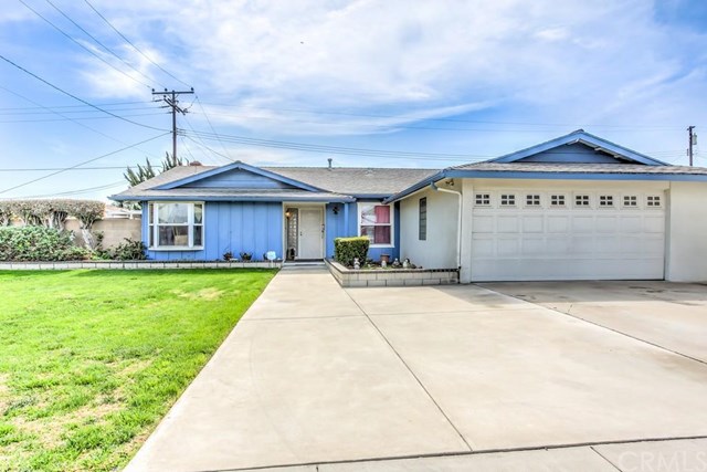 2538 E Larkstone Dr