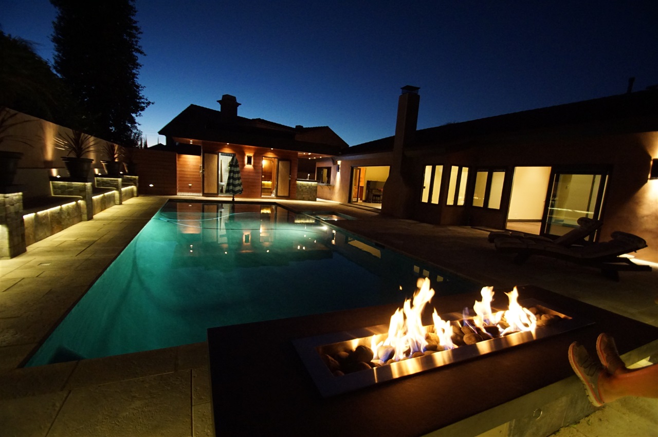 2538 E Larkstone Dr