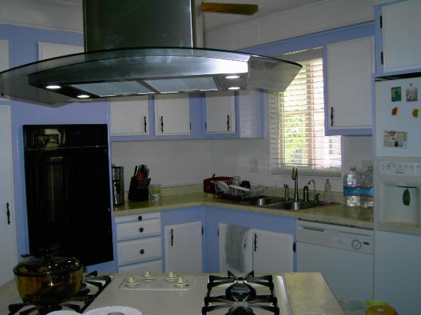 Lake Park Placentia245 Ridgelake Dr.Placentia, CA 92870