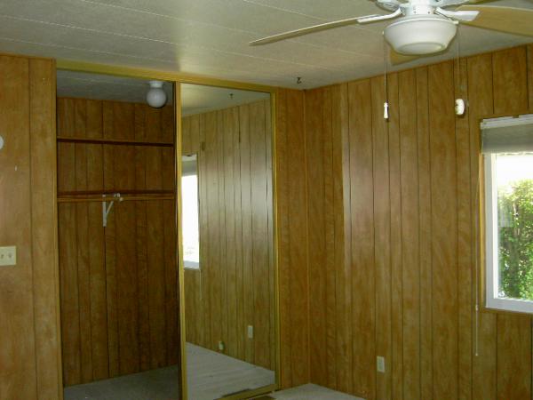 Lake Park Placentia325 Lakepark Dr.Placentia, CA 92870
