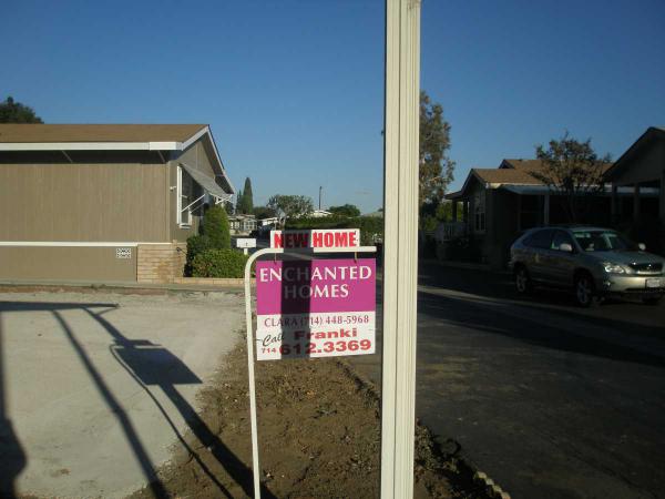 Hacienda Mobile Home Park161 E ORANGETHROPE SP #125Placentia, CA 92870