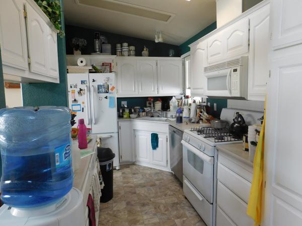 Del Cerro Mobile Estates 250 rose #3Placentia, CA 92870