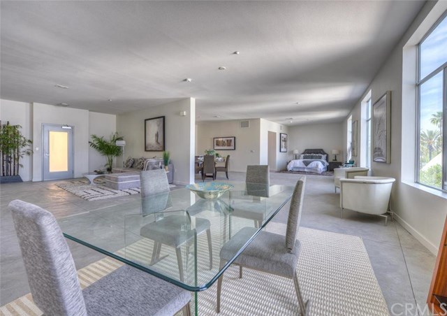 435 West Center Street, Anaheim, CA 92870