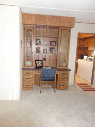 Lake Park Placentia749 GLENLAKE DR.Placentia, CA 92870