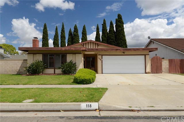 908 Tafolla St