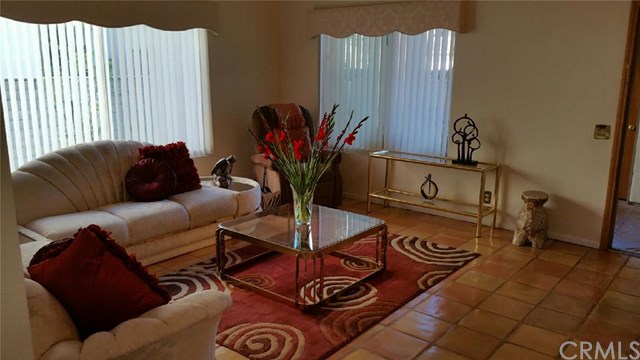 325 Los Padres Lane, Placentia, CA 92870
