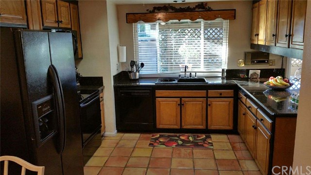 325 Los Padres Lane, Placentia, CA 92870
