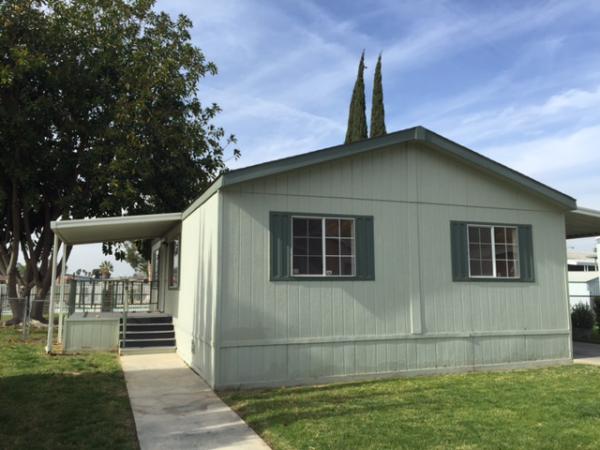 Corona La Linda Mobile Home Park 777 S. Temescal Rd #132Corona, CA 92879
