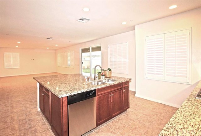 14573 Monet Drive, Eastvale, CA 92880
