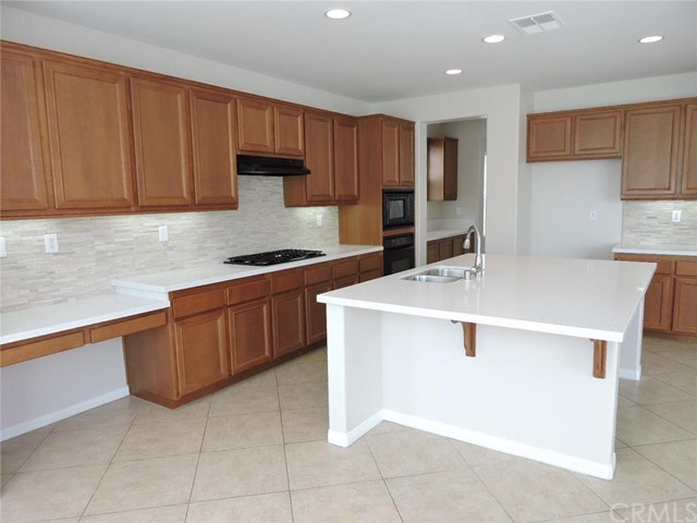 6266 Arcadia Street, Eastvale, CA 92880