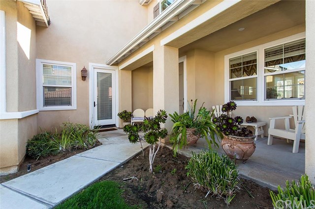 13289 Wagon Creek Way, Eastvale, CA 92880