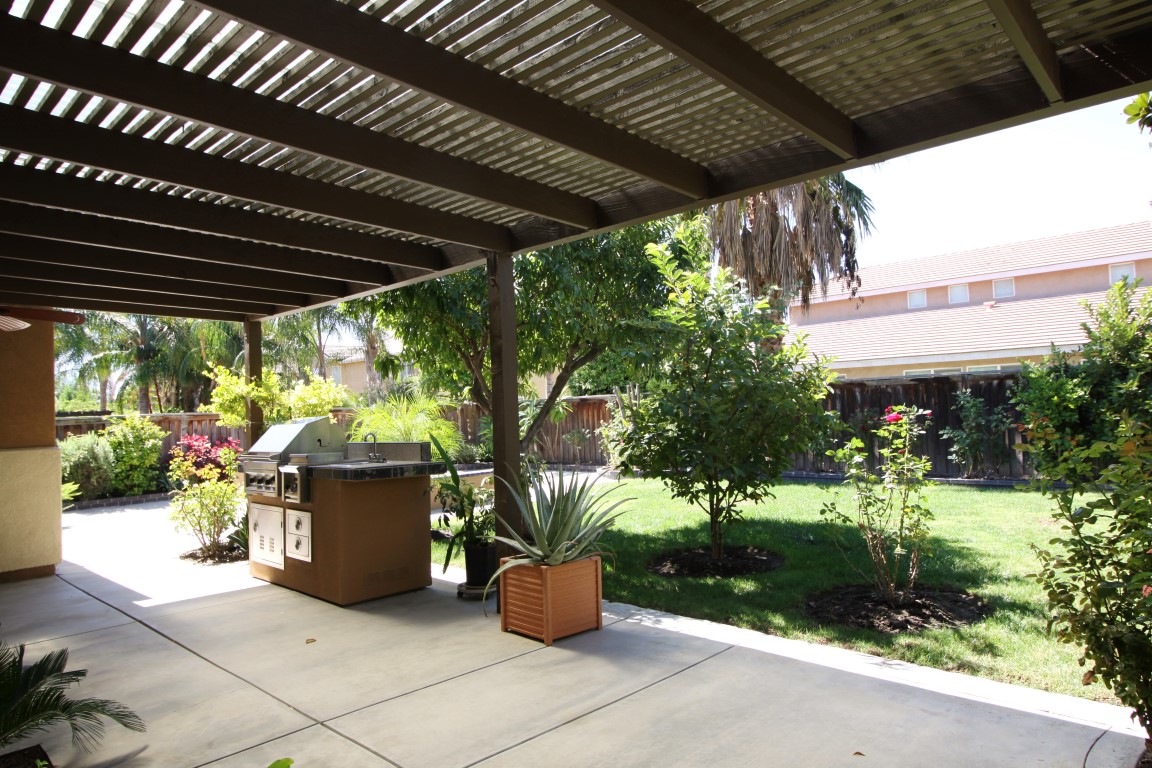 6841 SWEET CLOVER, Corona, United States 92880