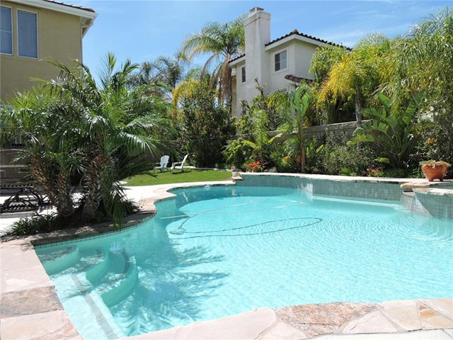948 Hyde Park Court, Corona, CA 92881