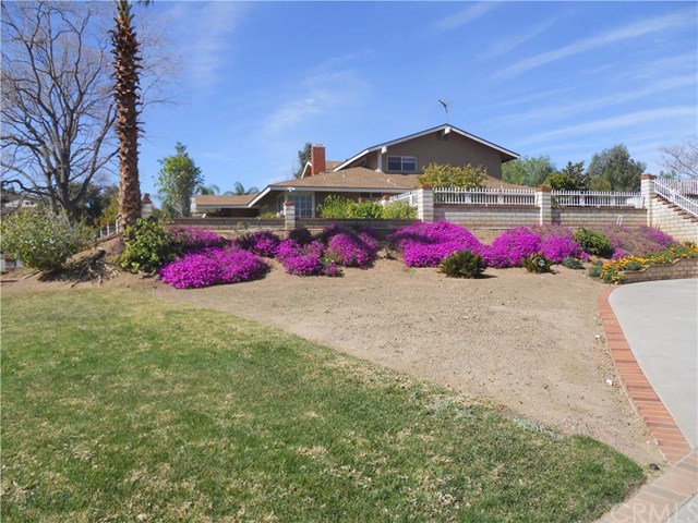7212 Calico Circle, Corona, CA 92881