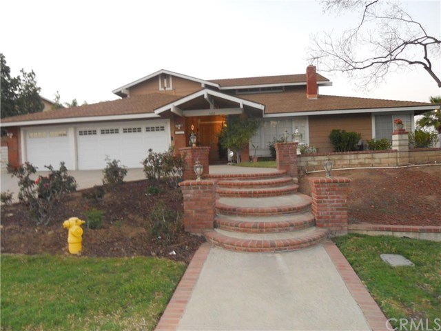 7212 Calico Circle, Corona, CA 92881