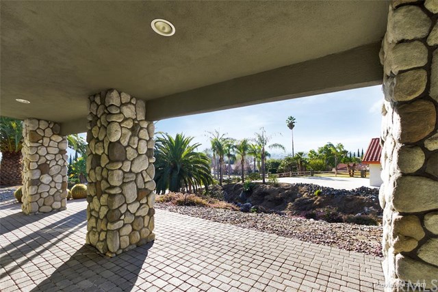 7530 Poppy Street, Corona, CA 92881