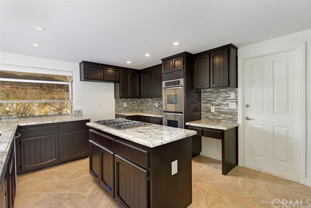 7530 Poppy Street, Corona, CA 92881