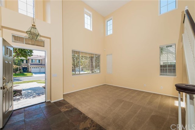 2343 Mcmackin Drive, Corona, CA 92881
