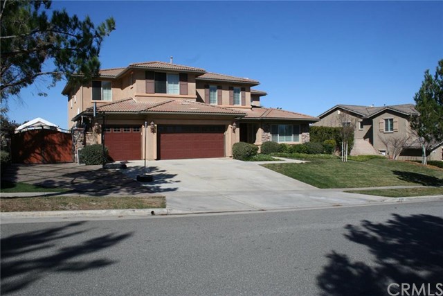4000 Via Miguel Street, Corona, CA 92881