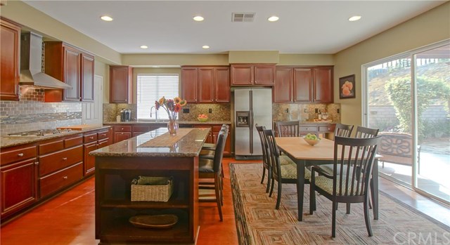 1646 Via Sevilla Street, Corona, CA 92881