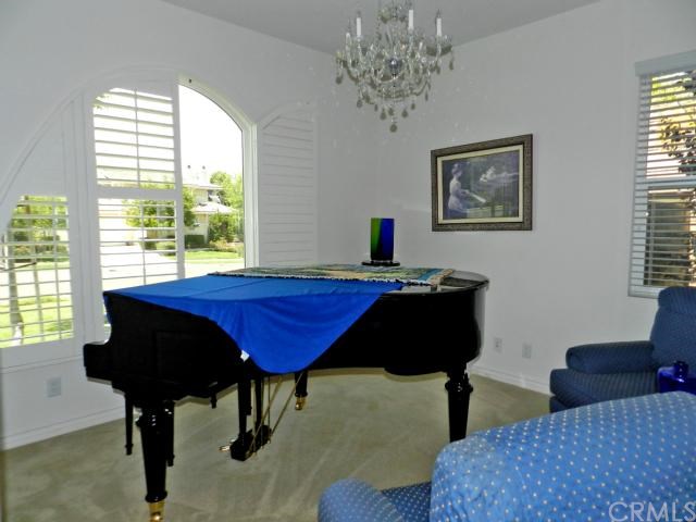 1230 Duxbury Circle, Corona, CA 92882