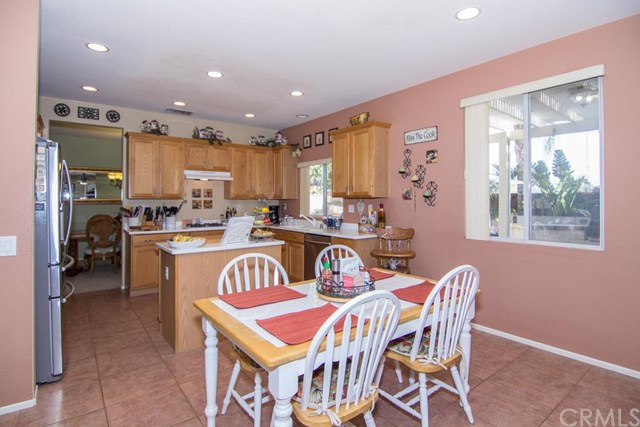 925 Windy Ridge Drive, Corona, CA 92882