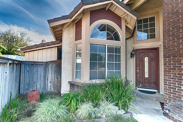 1121 VIEWCREST Court, Corona, CA 92882