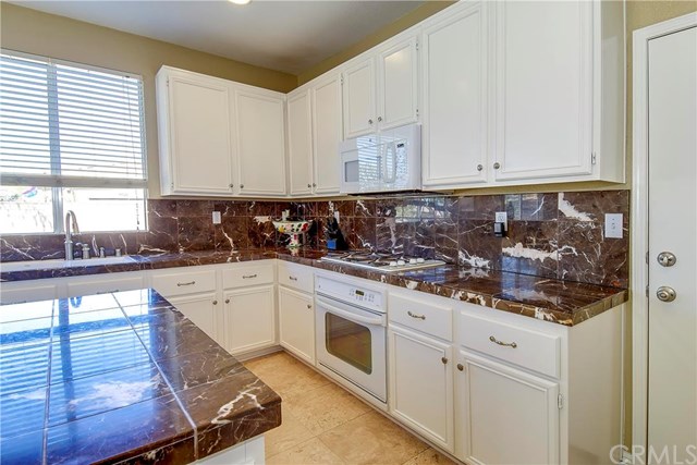 1826 Comarago Court, Corona, CA 92883