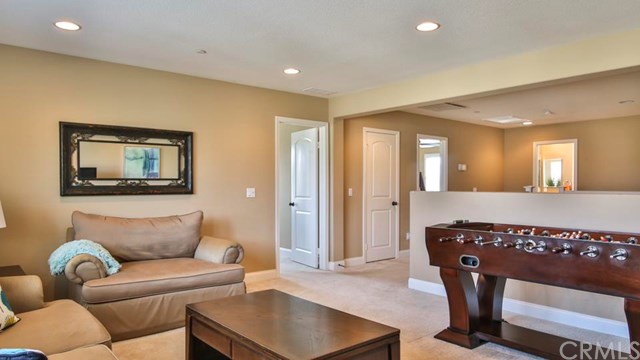 25499 Foxglove Lane, Corona, CA 92883