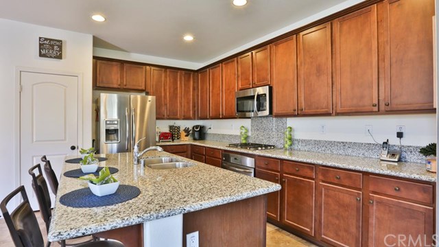 25616 Foxglove Lane, Corona, CA 92883