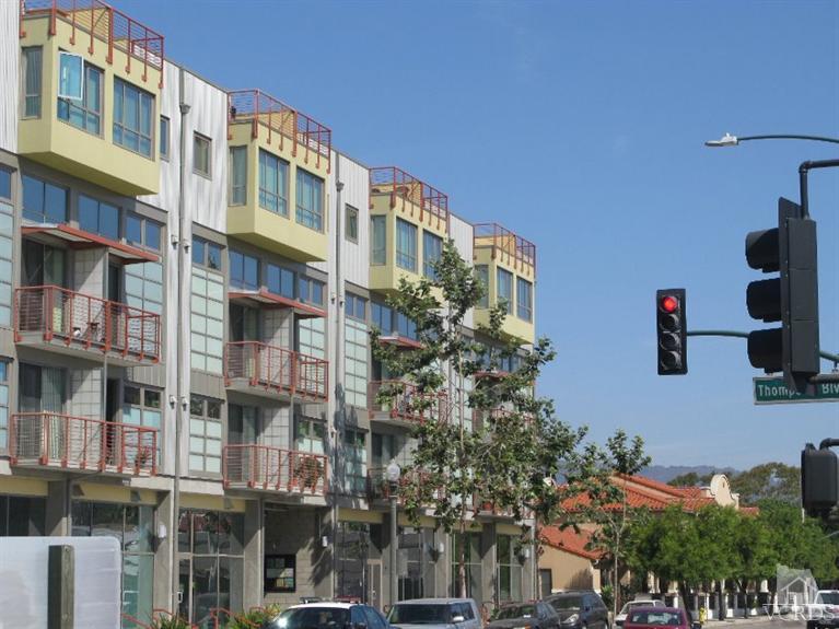 175 South Ventura Avenue, Ventura, CA 93001