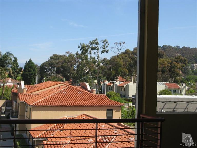 175 South Ventura Avenue, Ventura, CA 93001
