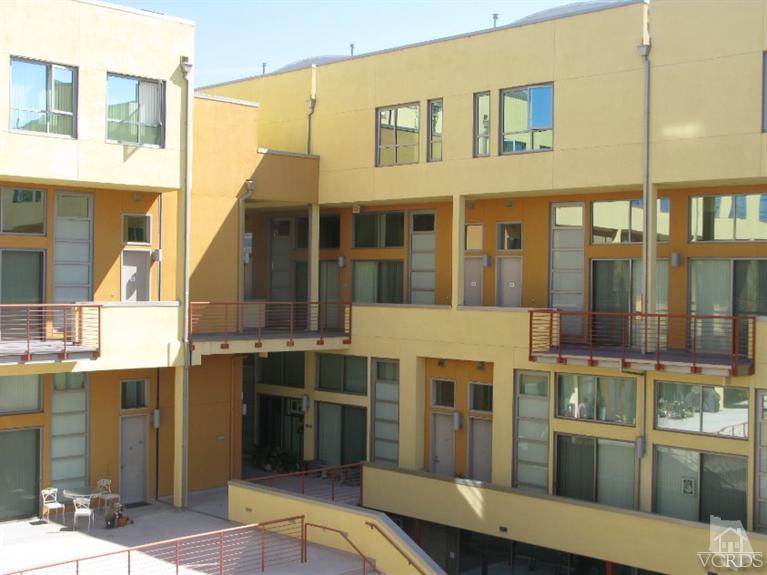 175 South Ventura Avenue, Ventura, CA 93001