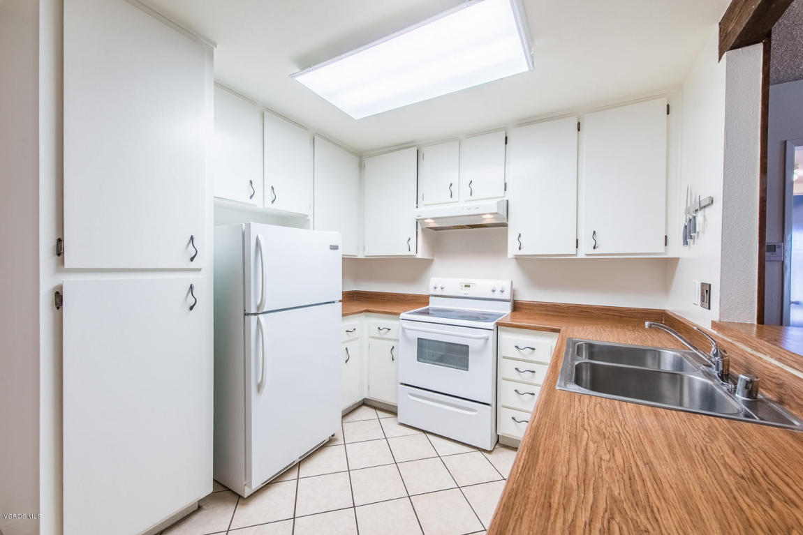 1300 Saratoga Ave, Ventura, CA 93003