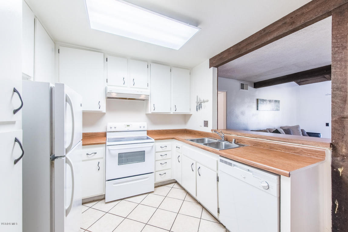 1300 Saratoga Ave, Ventura, CA 93003