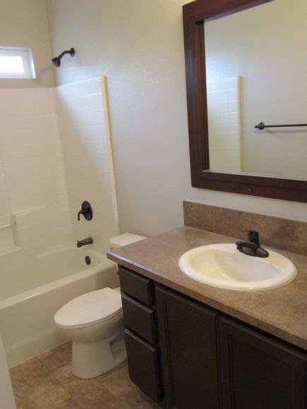 Lemon Wood Mobile Home Park78 Elliot Ct.Ventura, CA 93003