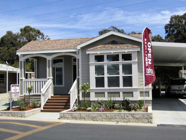 Lemon Wood Mobile Home Park196 Browning Ave.Ventura, CA 93003