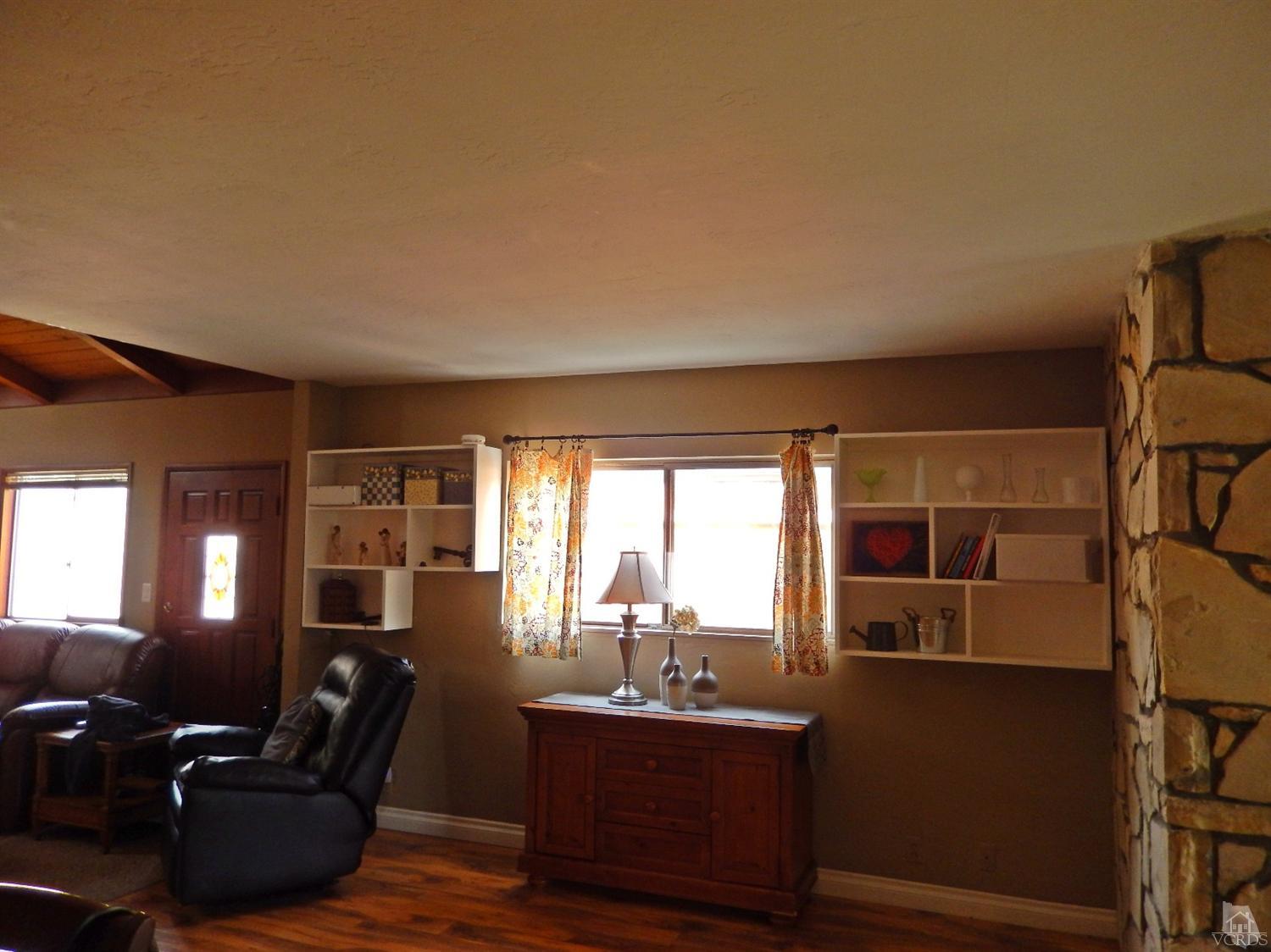 357 Bucknell Avenue, Ventura, CA 93003