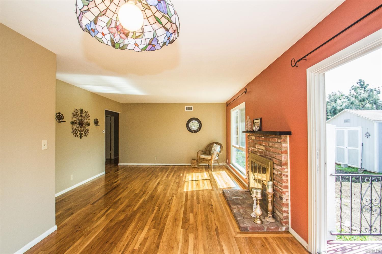 5490 Hunter Street, Ventura, CA 93003