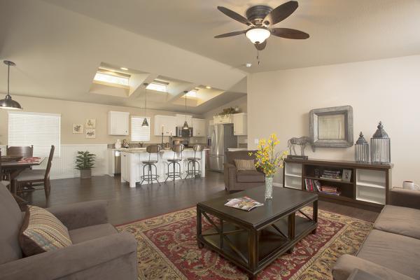 2452 Alameda Ave ,CA, Ventura, 93003