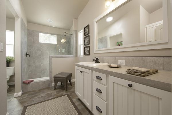 2452 Alameda Ave ,CA, Ventura, 93003