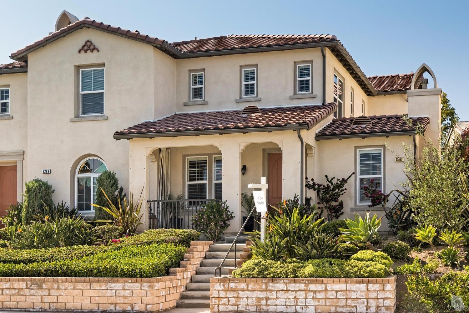8265 Onyx Street, Ventura, CA 93004