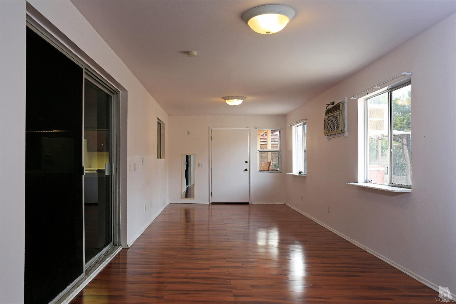 10959 Kings Road, Ventura, CA 93004
